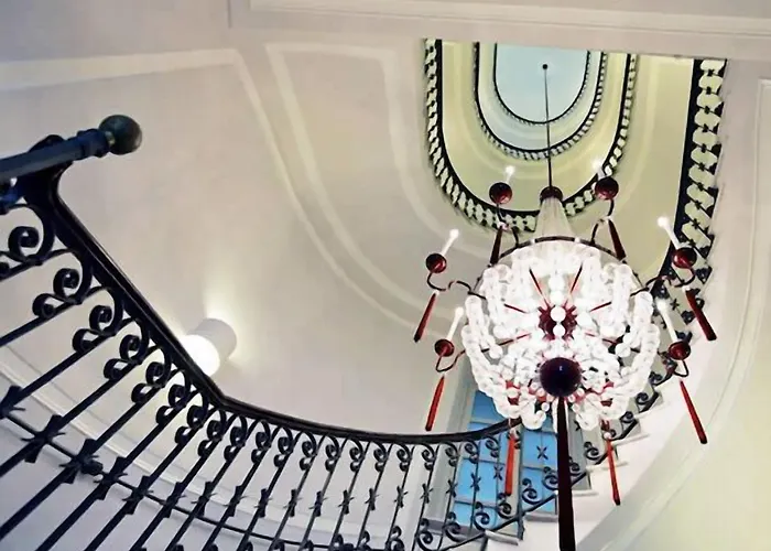 Palazzo Decumani 4*