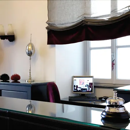 Palazzo Decumani 4*