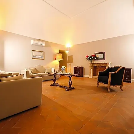 Palazzo Decumani 4* Naples