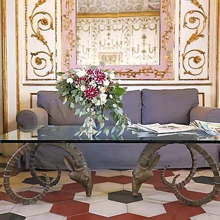 Palazzo Decumani 4*