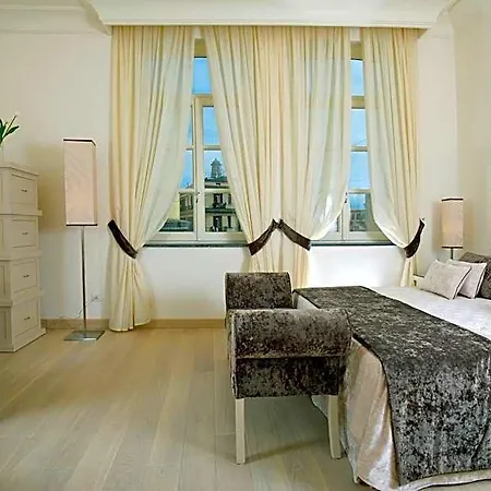 Palazzo Decumani Hotel 4*