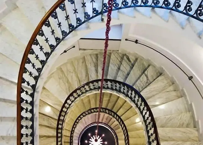 Palazzo Decumani Nápoles