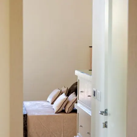 Palazzo Decumani 4* Naples
