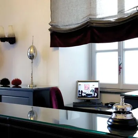 Palazzo Decumani 4*