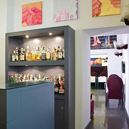 阿尔伯格德库玛尼宫酒店 4*